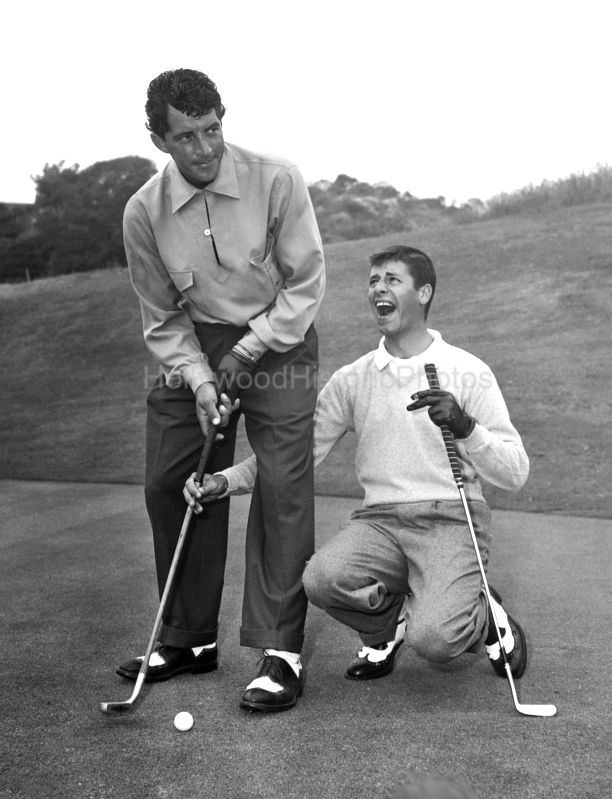 Dean Martin Jerry Lewis 1952 Bel Air Country Club wm.jpg